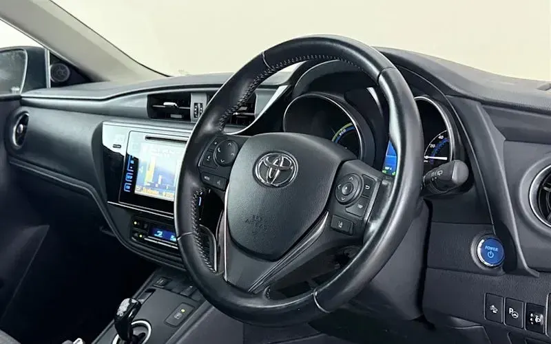 Used Toyota Auris Touring Sports Design 136 HP (100 kW) 2019 Estate