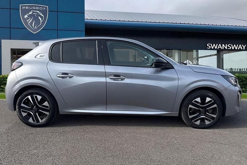 Used Peugeot e-208 Style 100 kW (136 HP) 2024 Grey Hatchback