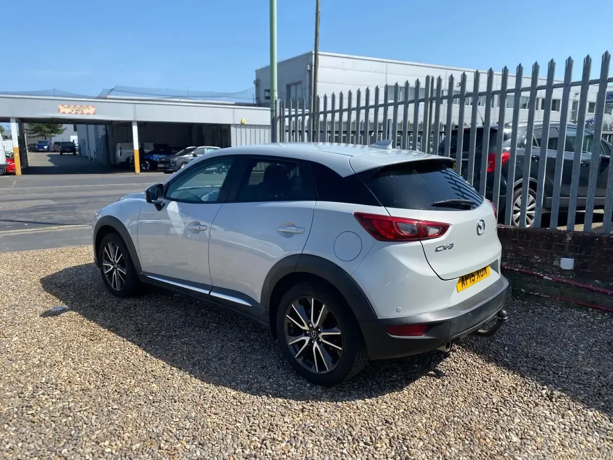Used Mazda CX-3 Inclusive 120 HP (88 kW) 2015 Silver SUV
