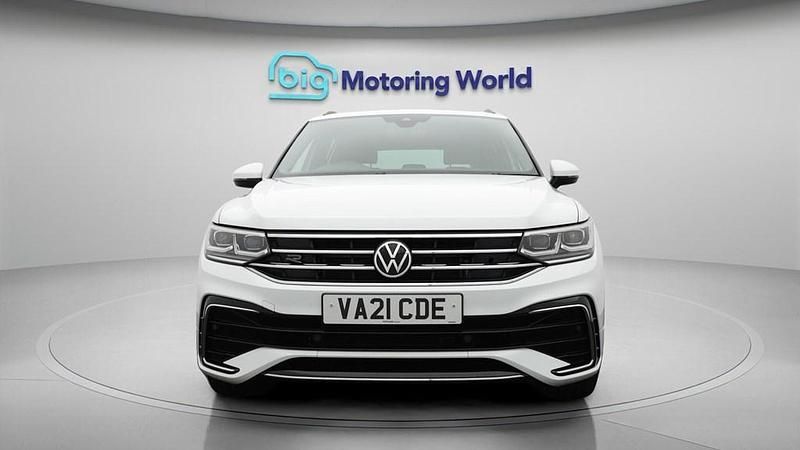 Used VW Tiguan R-line 150 HP (110 kW) 2021 White SUV