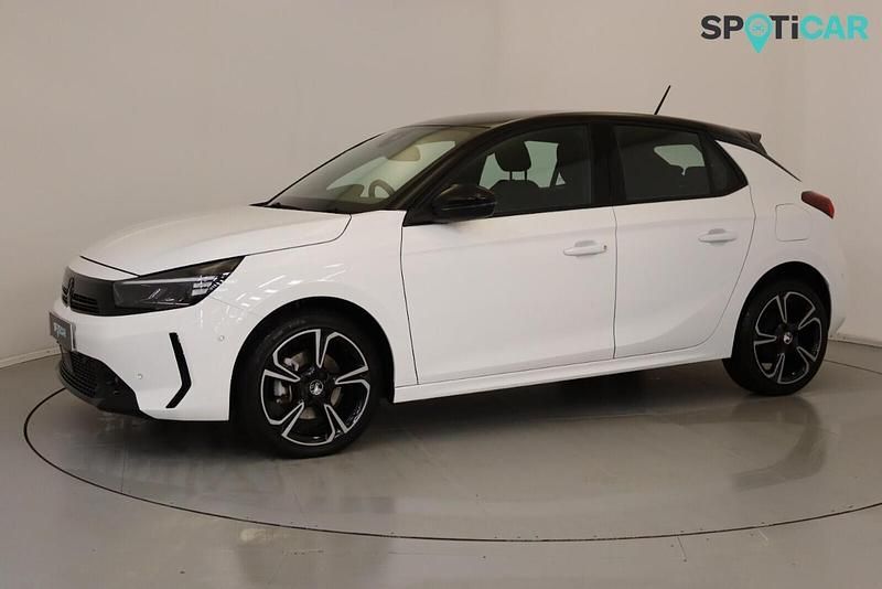 Used Vauxhall Corsa S 99 HP (72 kW) 2023 White Hatchback