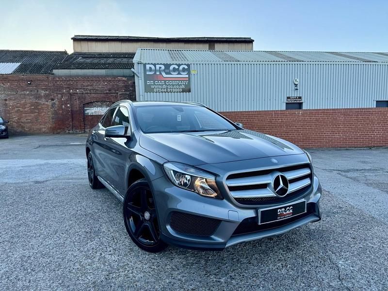 Grey Used 2016 Mercedes GLA200 AMG line SUV | £10,500 (Fair price) - Image 1/4
