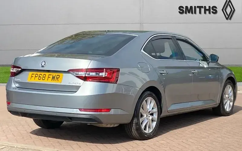 Used Skoda Superb SE Technology 150 HP (110 kW) 2019 Hatchback