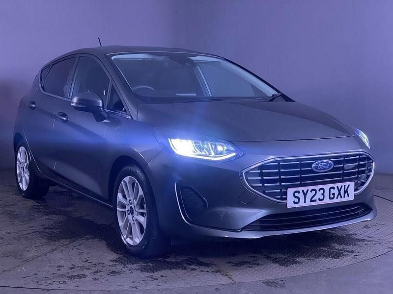 Used Ford Fiesta Titanium 125 HP (91 kW) 2023 Grey Hatchback