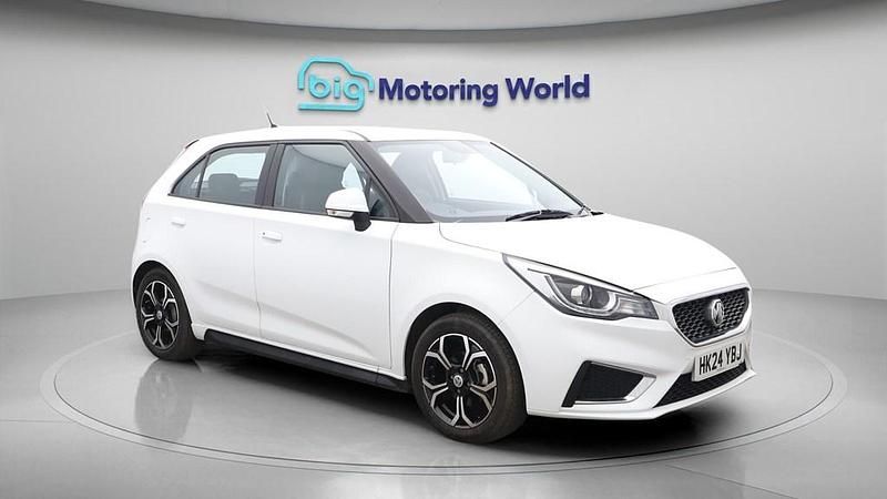 Used MG MG3 Exclusive 2024 White Hatchback
