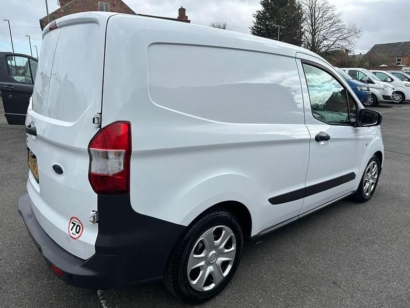 Usado Ford Transit Trend 75 HP (55 kW) 2018 Branco Van