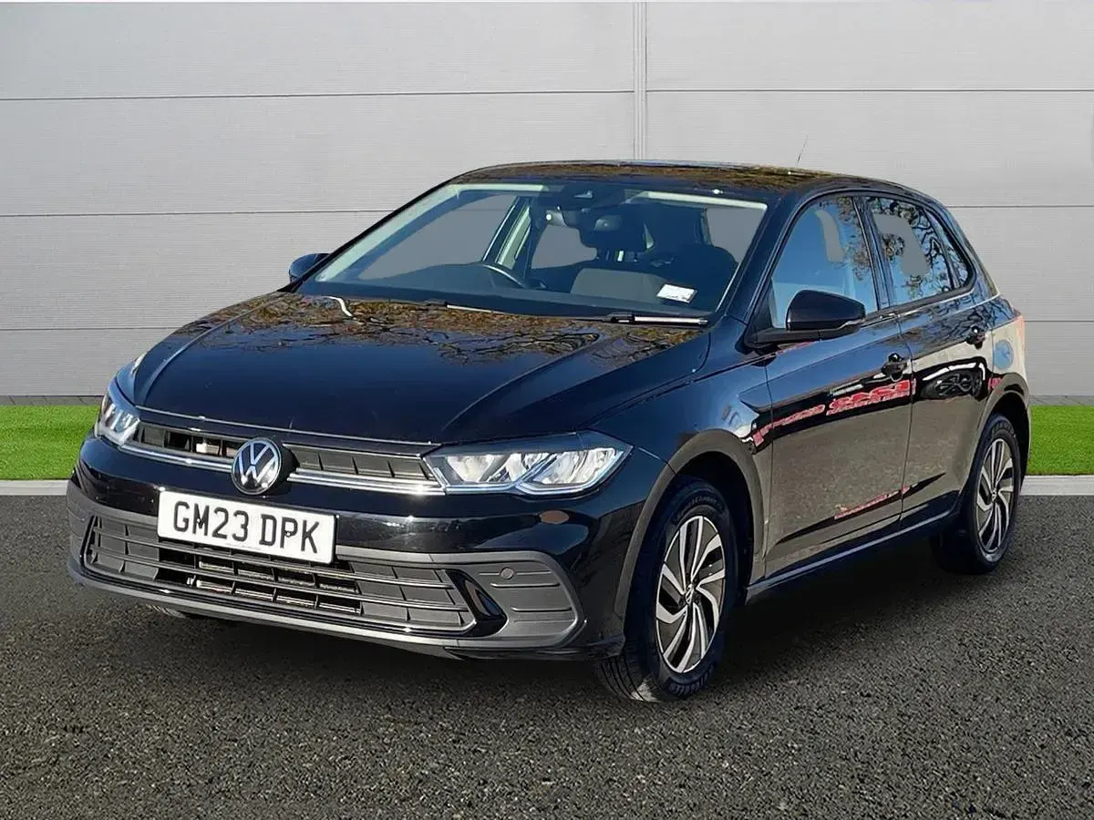 Used VW Polo Life 95 HP (69 kW) 2023 Black Hatchback