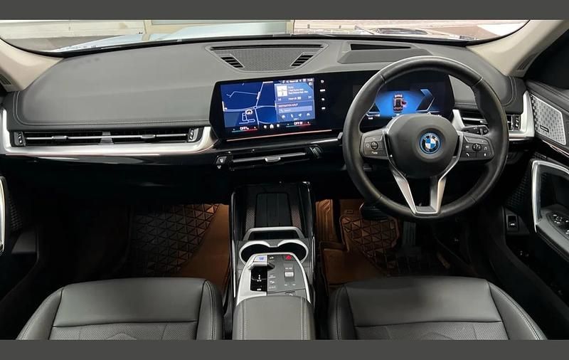 Usado BMW iX1 xLine 150 kW (204 HP) 2025 Preto SUV