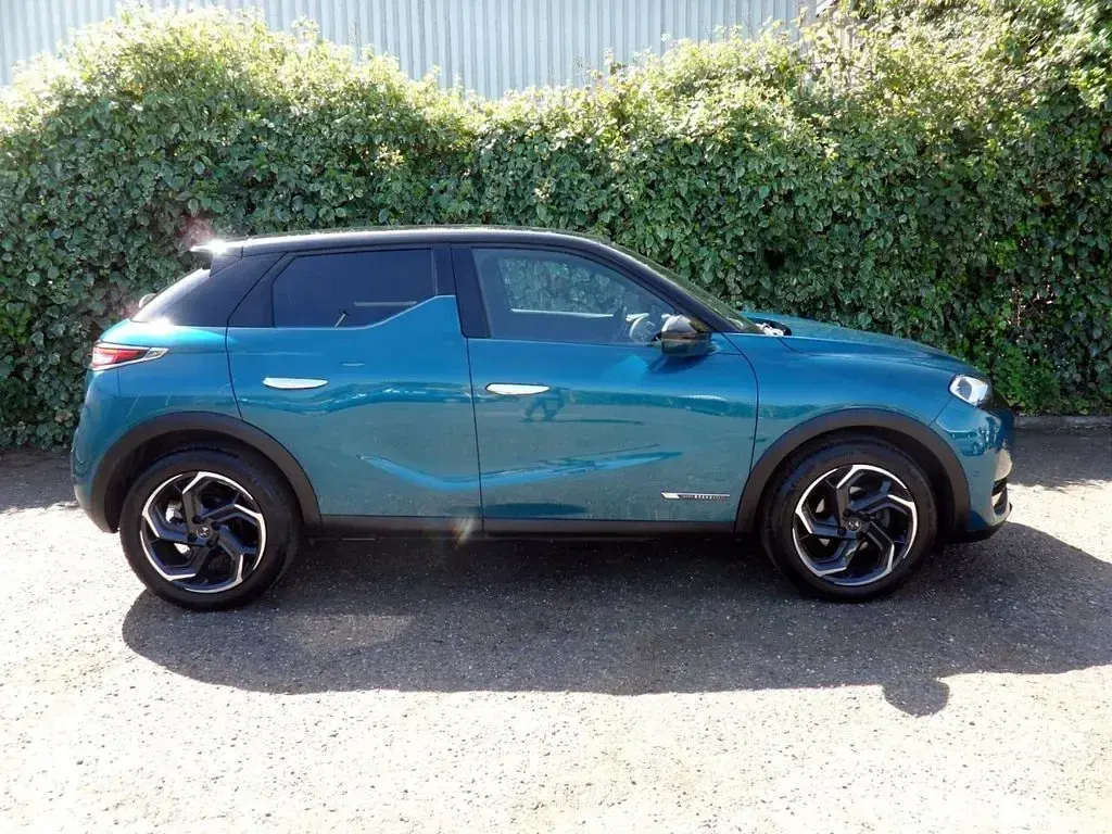 Used DS Automobiles DS3 Prestige 100 HP (73 kW) 2020 Blue MPV