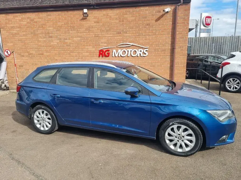 Used Seat Leon SE 2014 Blue Estate