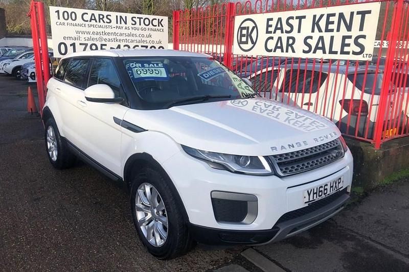 Used Land Rover Range Rover evoque SE 240 HP (176 kW) 2016 Hatchback