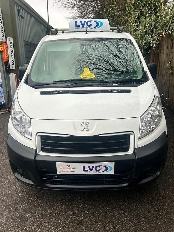 Used Peugeot Expert 90 HP (66 kW) 2014 White Van