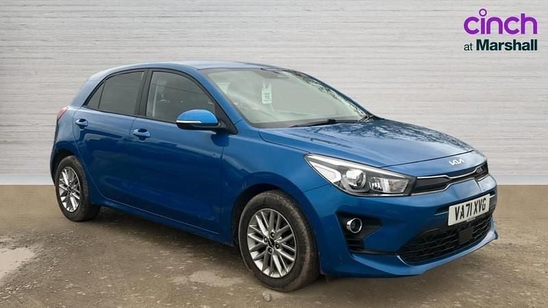 Used Kia Rio 84 HP (61 kW) 2021 Blue Hatchback