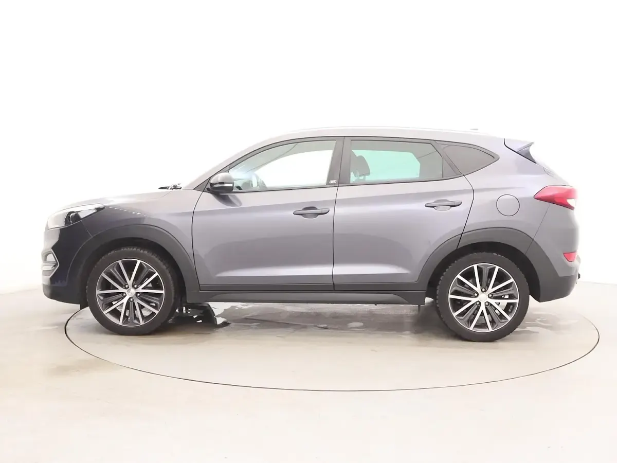 Used Hyundai Tucson GO! 177 HP (130 kW) 2018 Grey SUV