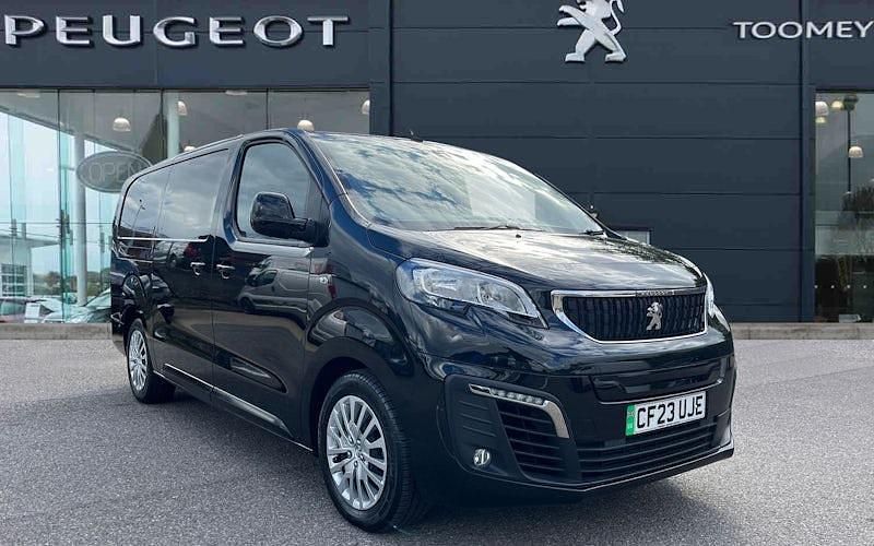 Used 2023 Peugeot e-Expert Premium Van | £16,695 (Good price) - Image 1/4