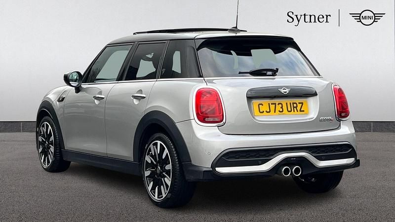 Used Mini Cooper S Exclusive 176 HP (129 kW) 2024 Silver Hatchback