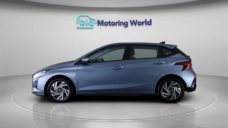 Used Hyundai i20 Advanced 101 HP (74 kW) 2025 Blue Hatchback
