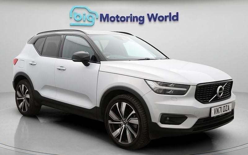 Silver Used 2021 Volvo XC40 Ultimate SUV | £22,100 (Good price) - Image 1/4