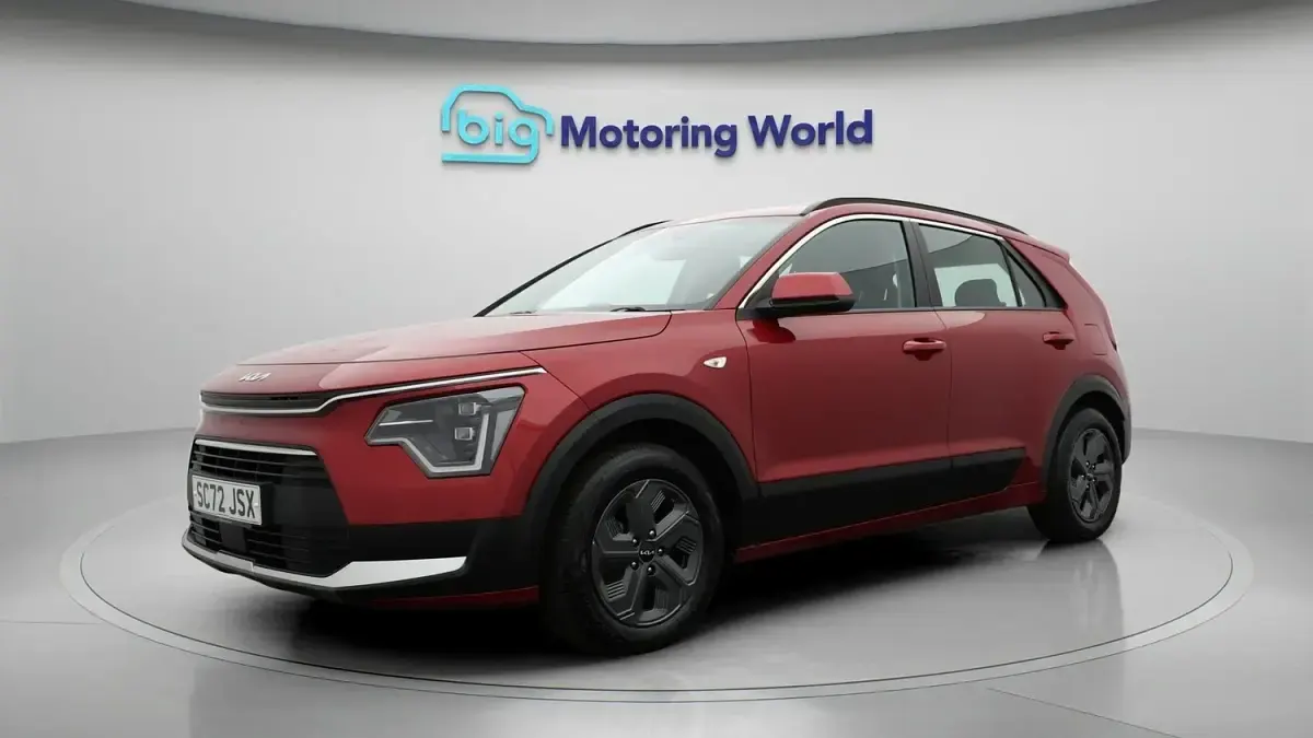 Used Kia Niro 141 HP (103 kW) 2023 Red SUV