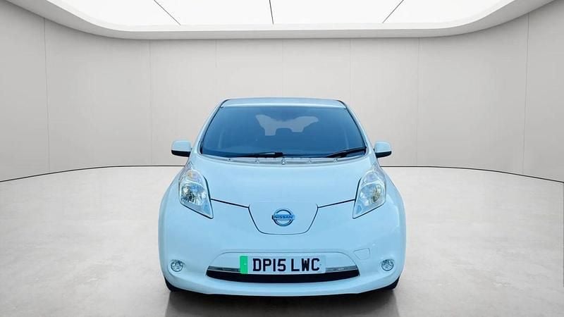 Usado Nissan Leaf Acenta 80 kW (109 HP) 2015 Branco Citadino