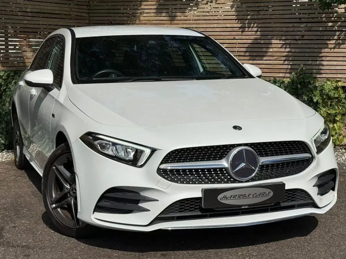 Used Mercedes A250 AMG line 2020 White Hatchback