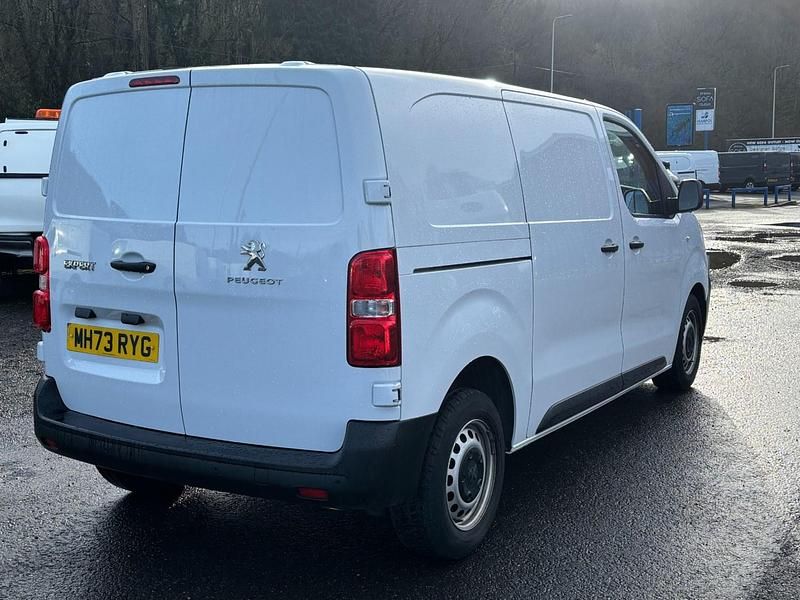 Second-hand Peugeot Expert Premium 2023 Alb Van