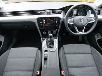 Used VW Passat SE 150 HP (110 kW) 2020 Brown Sedan