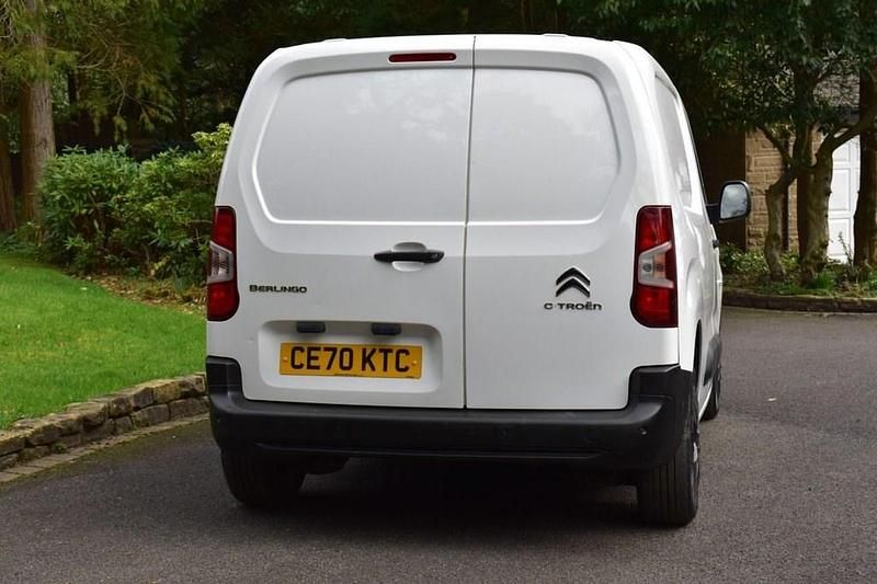 Używany Citroën Berlingo 2020 Biały Minivan