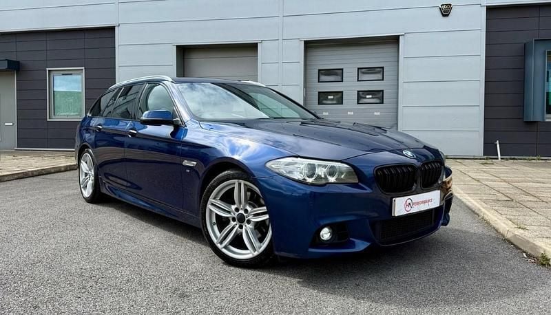 Blue Used 2015 BMW 520 M Sport Estate | £7,495 (Fair price) - Image 1/4