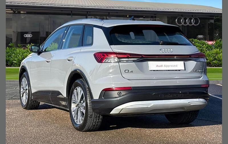 Used Audi Q4 e-tron Sport 210 kW (286 HP) 2024 Grey SUV