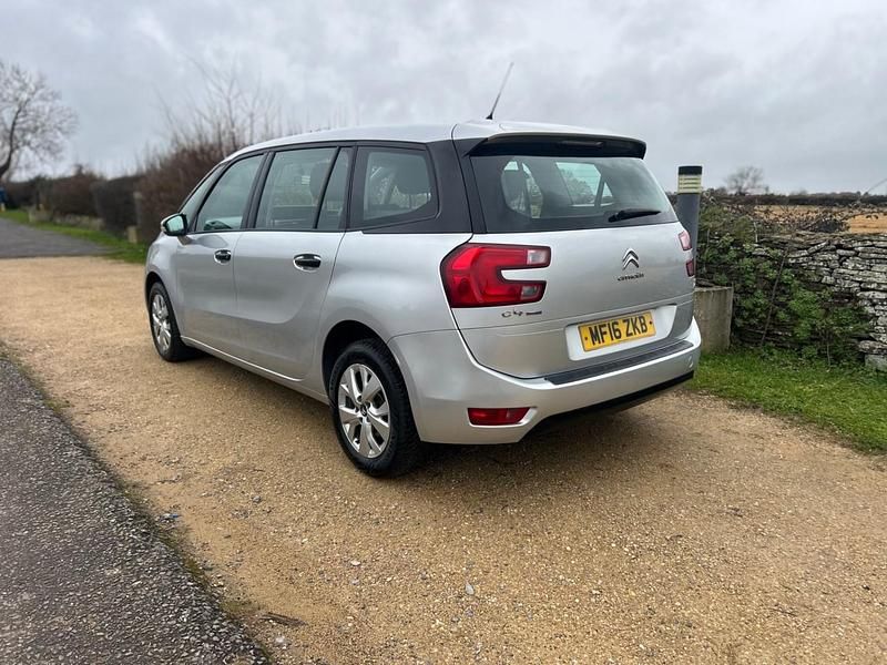 Used Citroën Grand C4 Picasso VTR Sport 100 HP (73 kW) 2016 Silver MPV