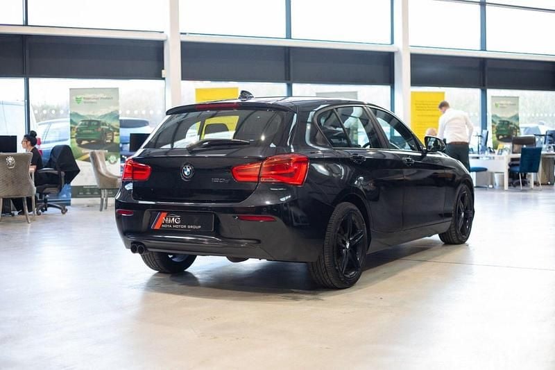 Used BMW 120 Sport Line 190 HP (139 kW) 2016 Black Hatchback
