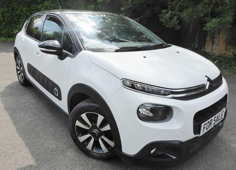 White Used 2017 Citroën C3 Flair Hatchback | £6,395 (Fair price) - Image 1/4
