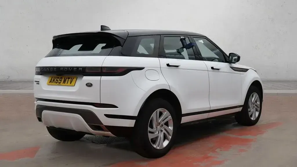 Used Land Rover Range Rover evoque R-Dynamic 249 HP (183 kW) 2020 White SUV