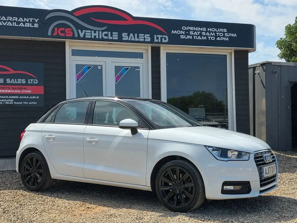 Used Audi A1 Sport 125 HP (91 kW) 2017 White Hatchback