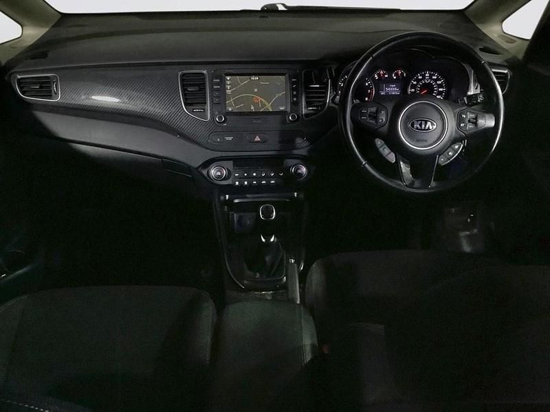 Used Kia Carens 133 HP (97 kW) 2018 Silver MPV