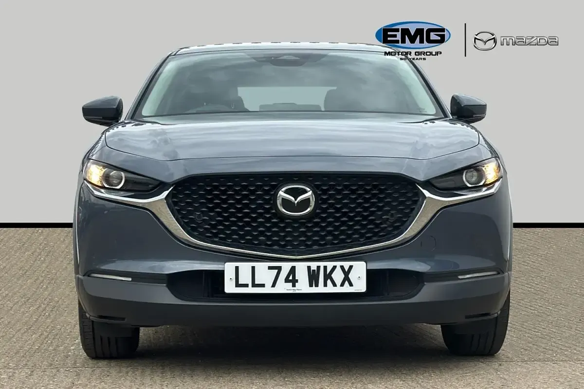 Usado Mazda CX-30 Center-Line 140 HP (102 kW) 2024 Cinzento SUV