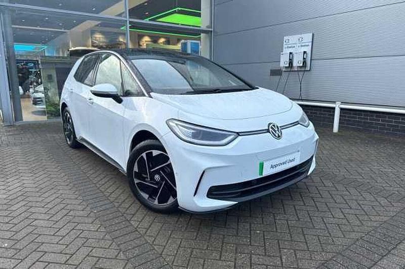 Used VW ID.3 Pro 150 kW (204 HP) 2025 White Hatchback