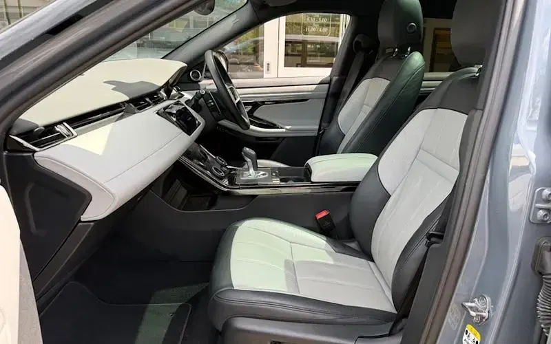 Used Land Rover Range Rover evoque HSE Dynamic 309 HP (227 kW) 2023 Grey SUV