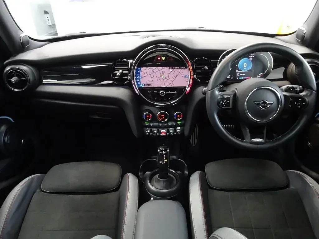 Used Mini Cooper S Hatch 2023 White Hatchback