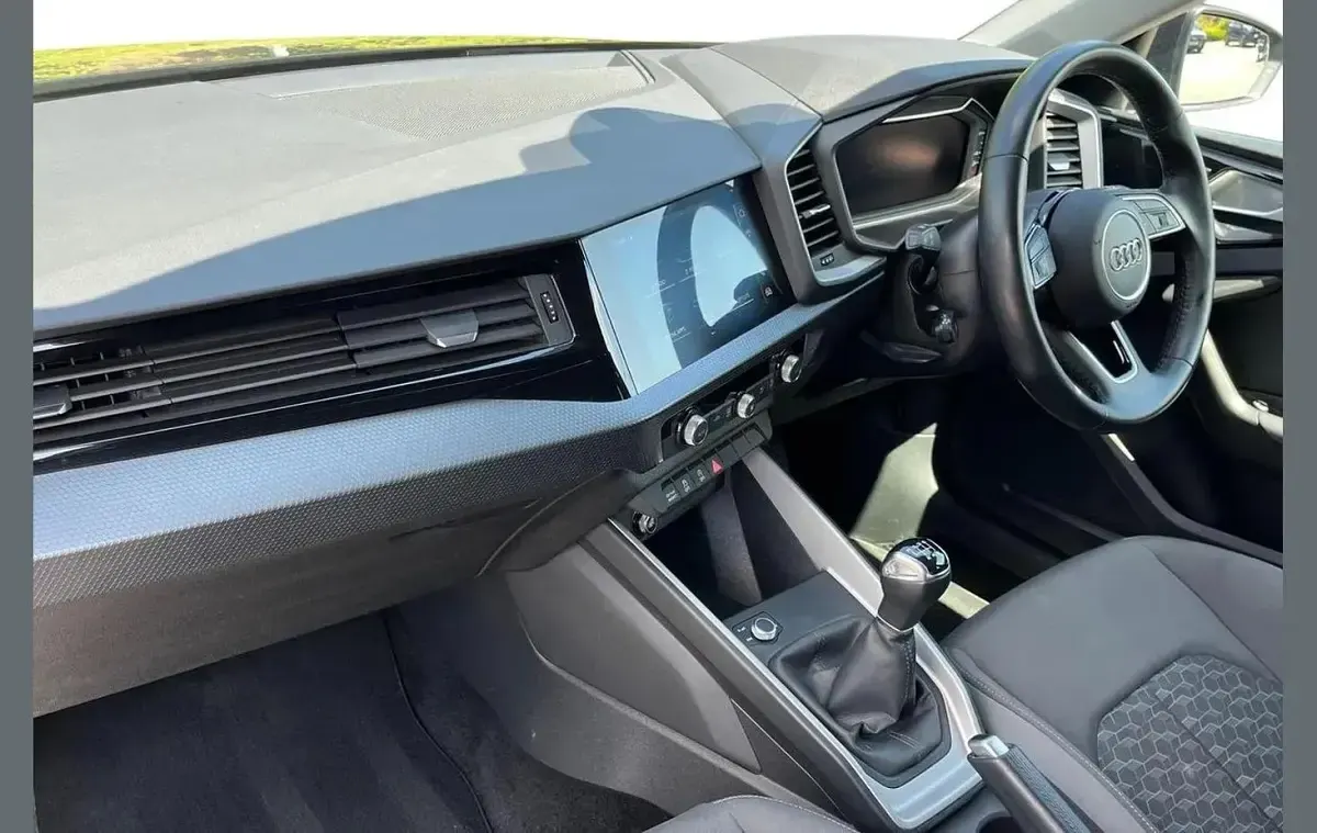 Used Audi A1 Sport 113 HP (83 kW) 2020 Blue SUV