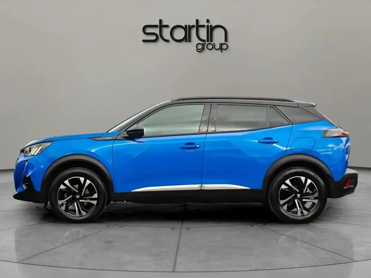 Używany Peugeot 2008 GT 129 KM (94 kW) 2022 Niebieski SUV