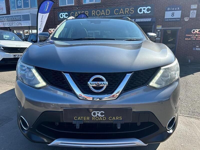 Used Nissan Qashqai Tekna 130 HP (95 kW) 2014 Grey SUV