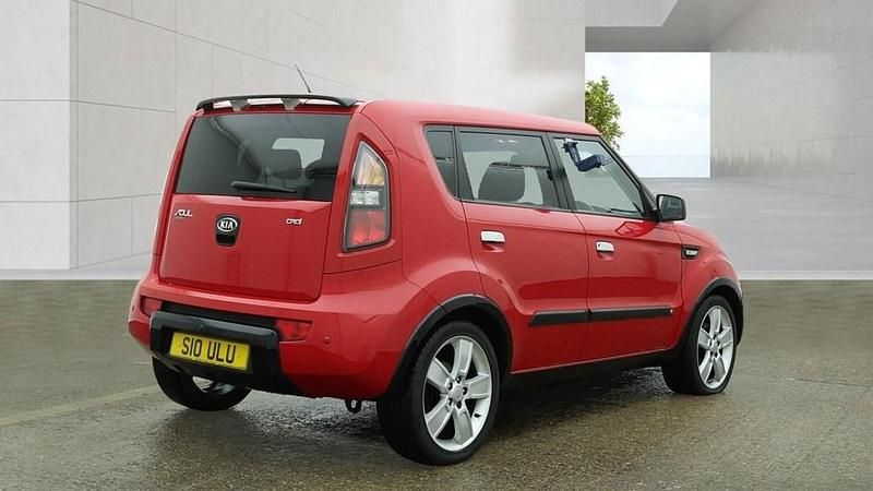 Used Kia Soul 126 HP (92 kW) 2009 Red SUV