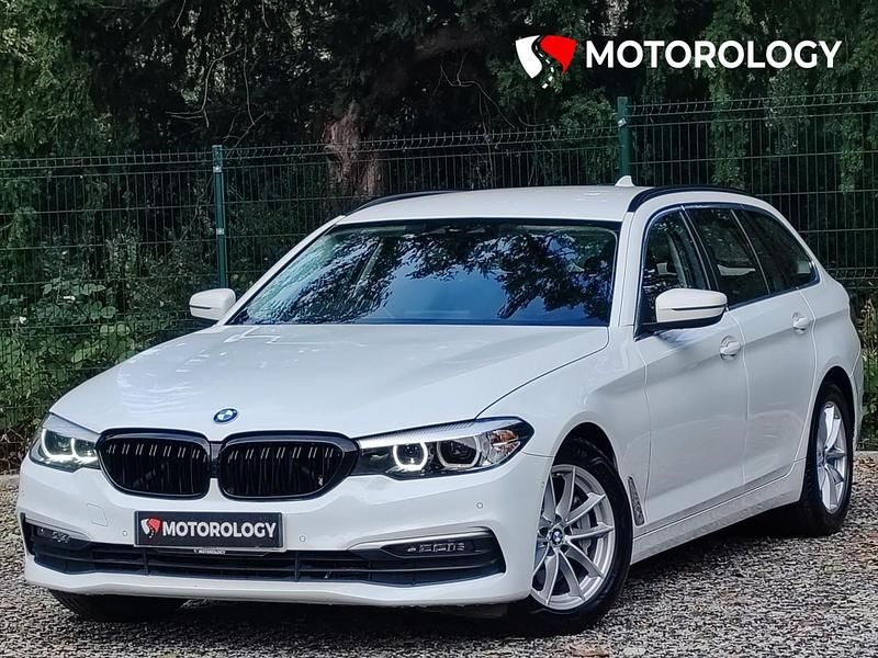Used BMW 530 Comfort Edition 252 HP (185 kW) 2019 White Estate