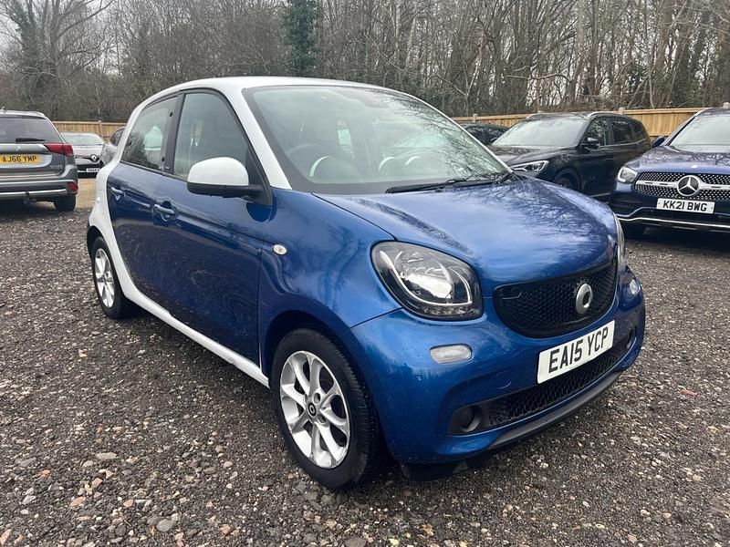 Used Smart ForFour Passion 71 HP (52 kW) 2015 Blue Hatchback