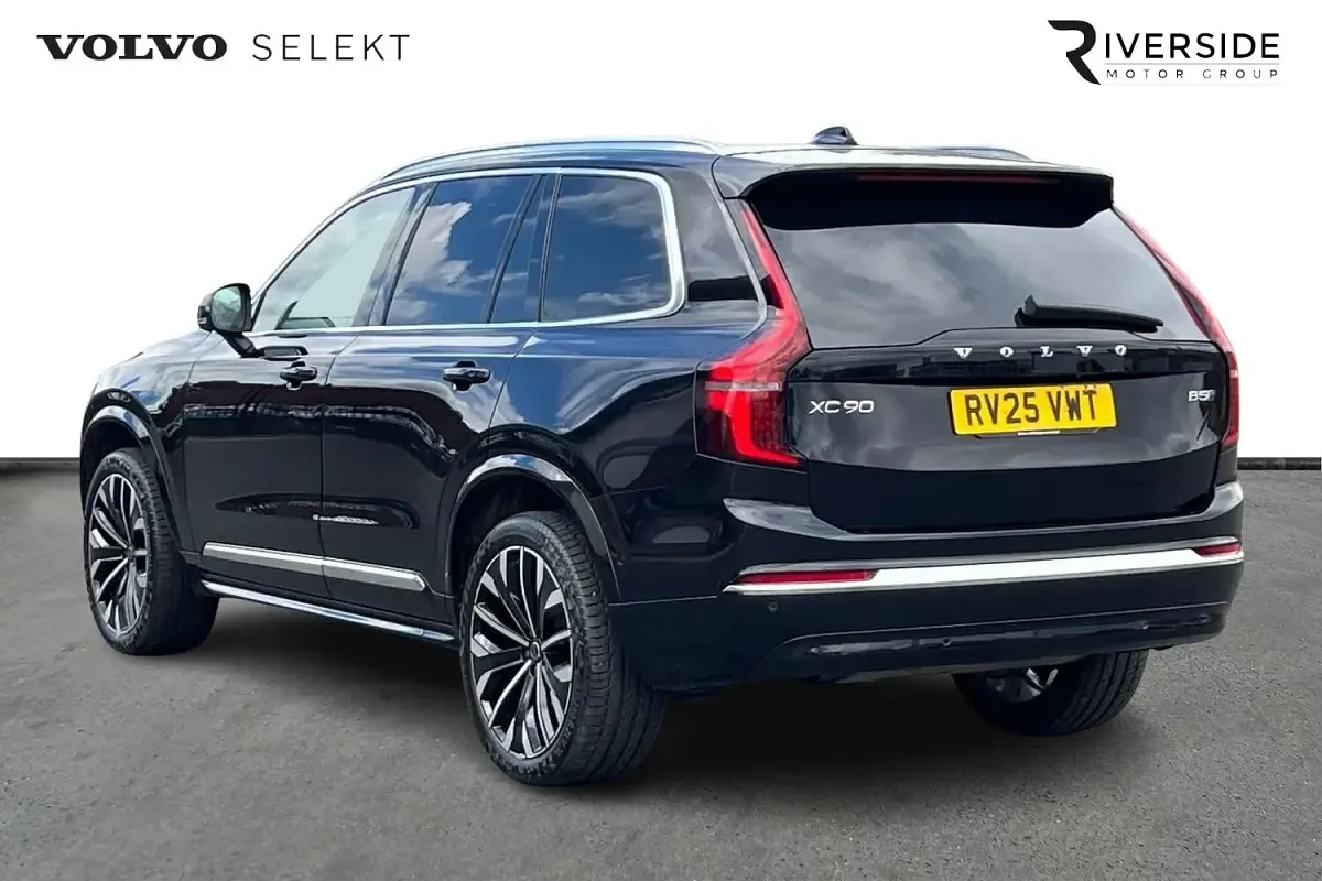 Used Volvo XC90 Ultra 455 HP (334 kW) 2025 Onyx black SUV