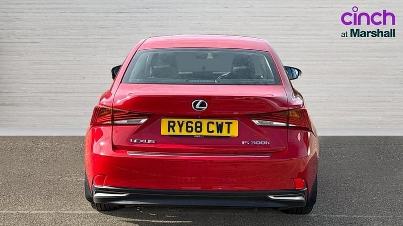 Used Lexus IS300h Executive Line 223 HP (164 kW) 2019 Red