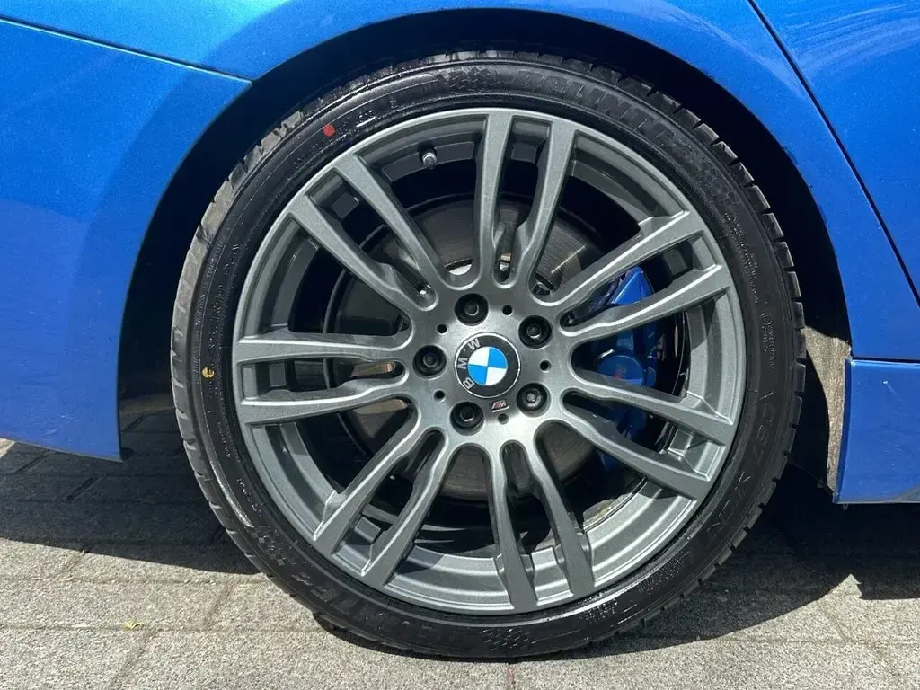 Used BMW 318 M Sport 2015 Blue Estate