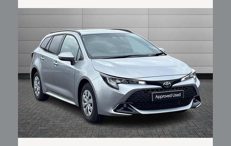 Silver Used 2025 Toyota Corolla | £23,700 (Fair price) - Image 1/4